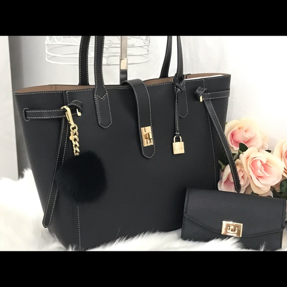 🌷Authentic MICHAEL KORS Black Shoulder Tote Set🌷 - Picture 2 of 8